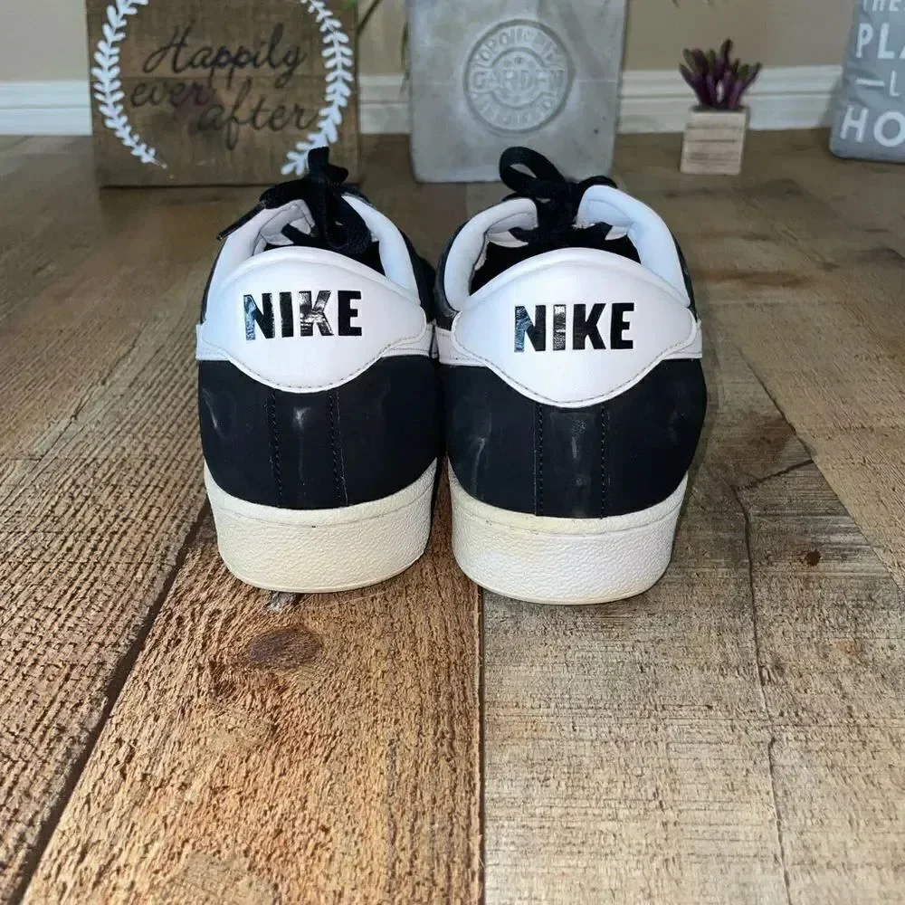 Nike Mens Classic 312495-011 Black White Running Shoes Sneakers Size 9.5